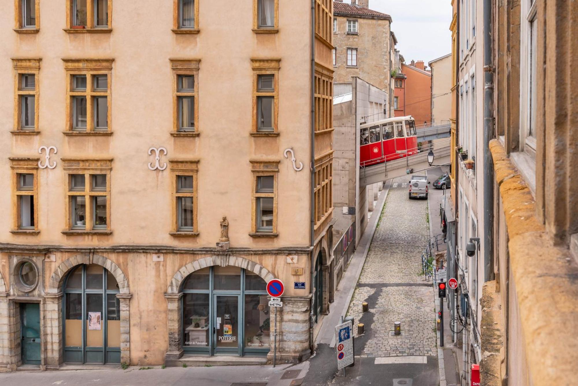 Les Balcons De Guignol Apartment Лион Екстериор снимка